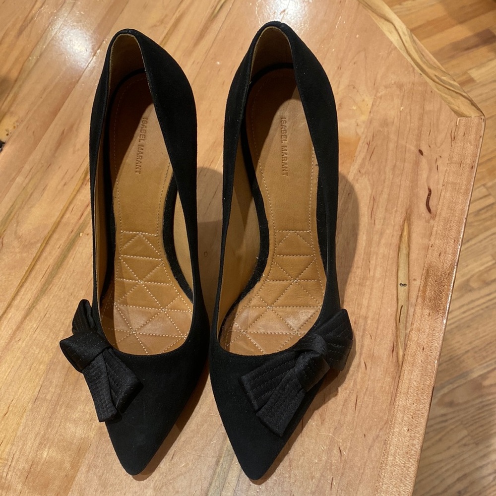 Isabel Marant heels with bow accent